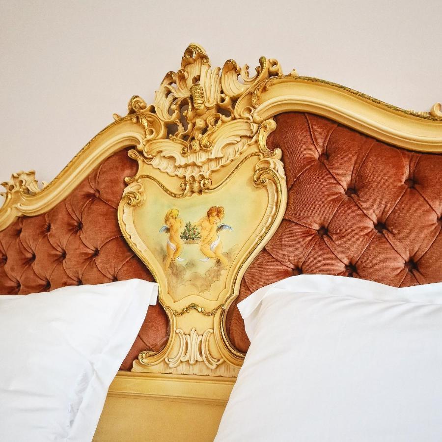 Amor Tirol Busteni (Adults Only) Exterior photo