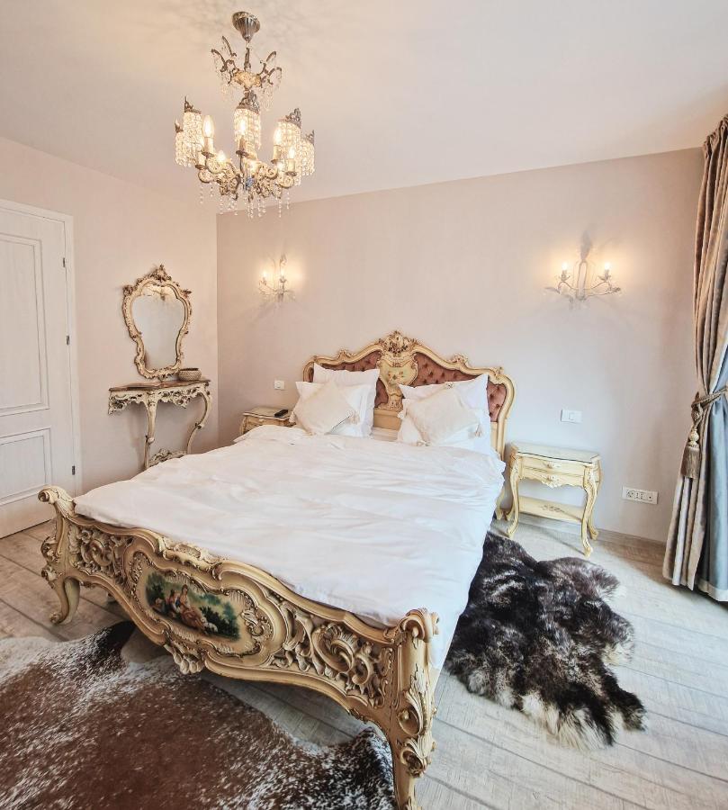 Amor Tirol Busteni (Adults Only) Exterior photo