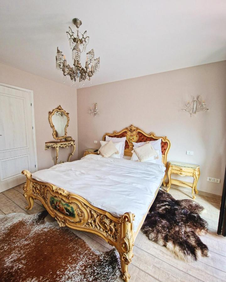 Amor Tirol Busteni (Adults Only) Exterior photo